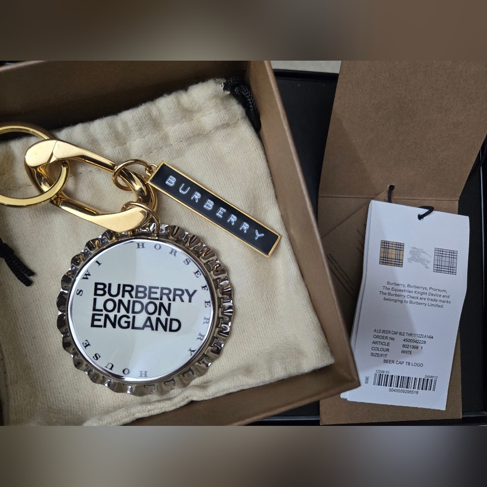 Burberry Beer Cap Logo Bag Charm/ Key Holder - Picture 6 of 9